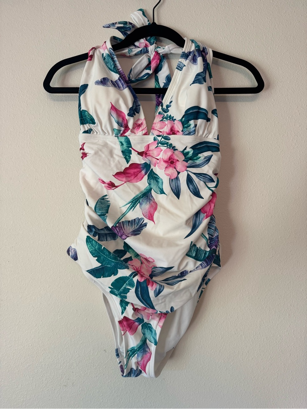 NWOT Cupshe Floral Halter One Piece Swimsuit